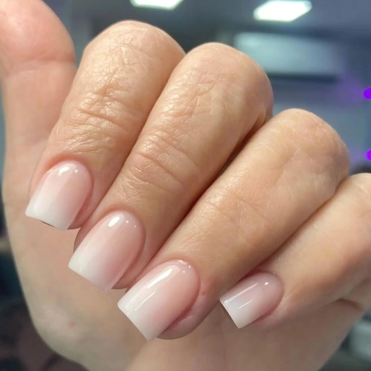 24pcs Upgrade Your Look With White Gradient Almond False Nails 1pc Nail File & 1Nail Glue Sticker Kit Nails