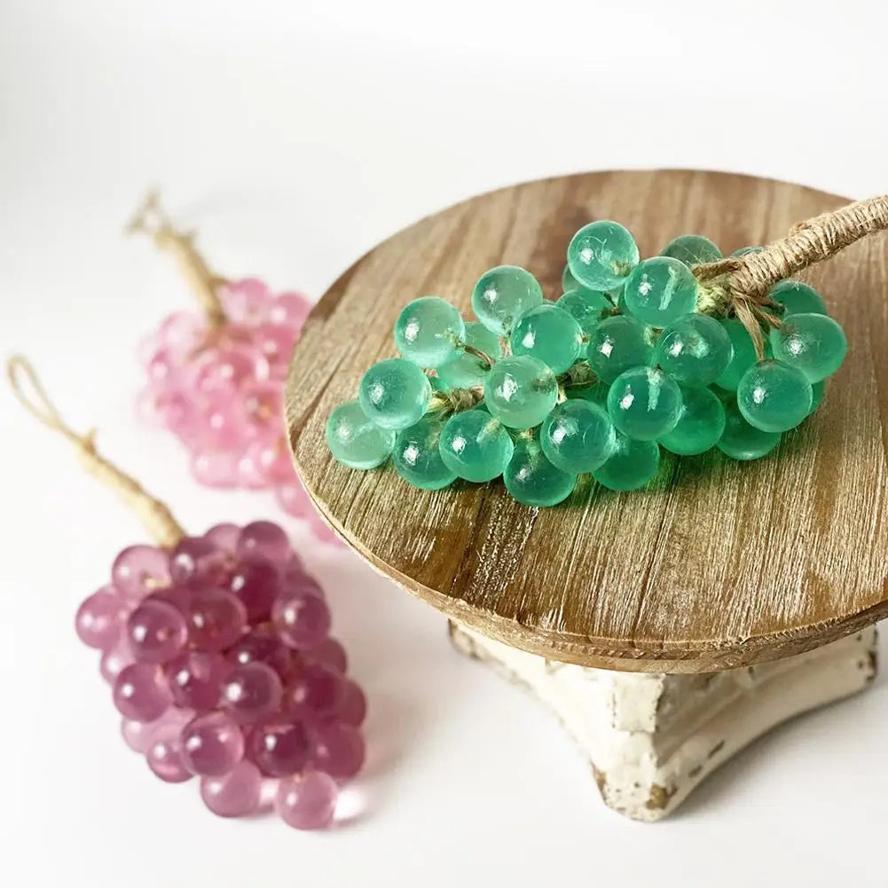 Crystal Clear Transparent Grape Shaped Soap Bar Lovely Fruit Simulation Grape String Soap with Natural Fragrance Home Bathroom