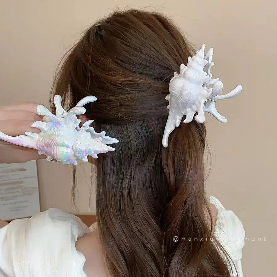 1pc seaside vacation style acrylic sea shell hair clip high-end feeling bun shark clip versatile temperament hair accessory