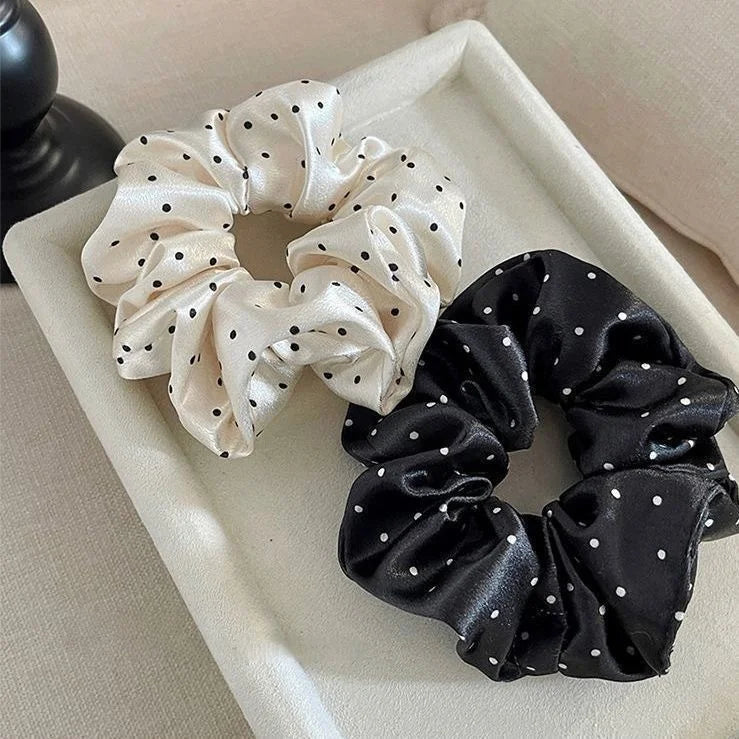 French Style Satin Hair Scrunchie Simple Black White Wave Point Designs Large Intestine Hair Loop Retro Gentle Elastic Hair Ties
