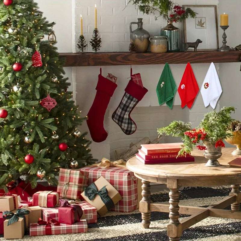 Christmas towels and bath towels, Christmas red towel and bath towel set, Merry Christmas bathroom supplies, Christmas gifts
