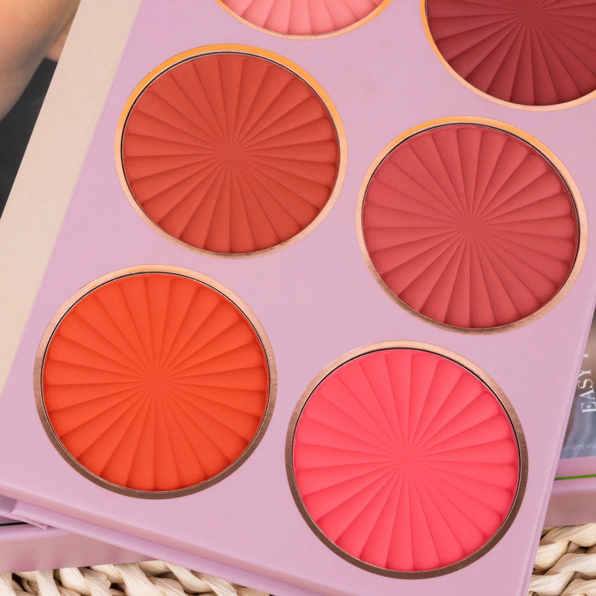 Eye Shadow Palette Five-page Flipbook Matte Pearlescent Lasting Non-smudge Multi-function Blush Contouring Highlighter Makeup