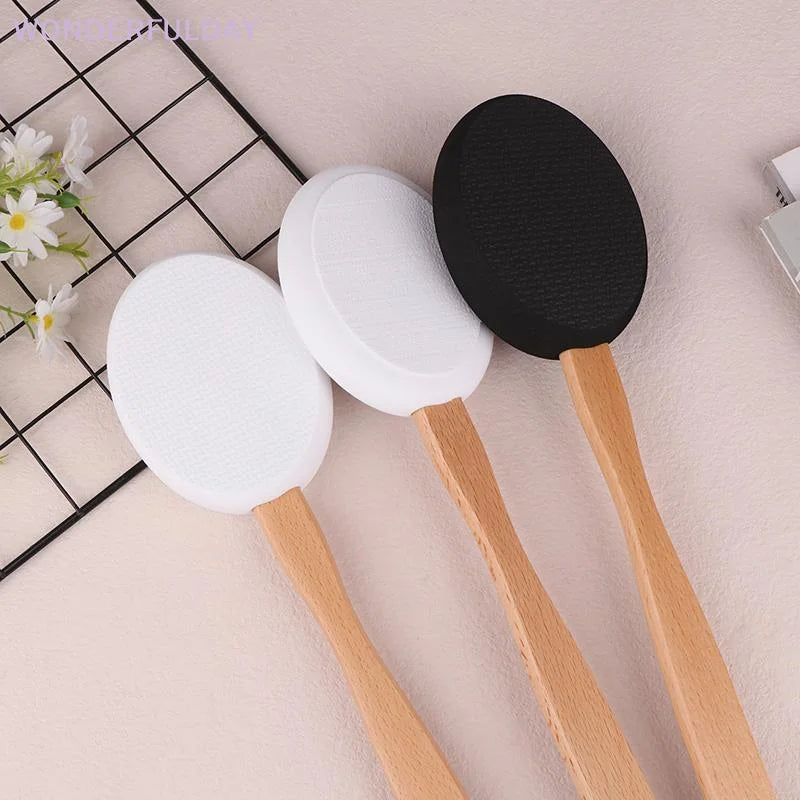 New Multi-Function Lotion Sunscreen Ointment Applicator Silicone Long Handle Body Cleaner Shower Brush Sunscreen Back Applicator