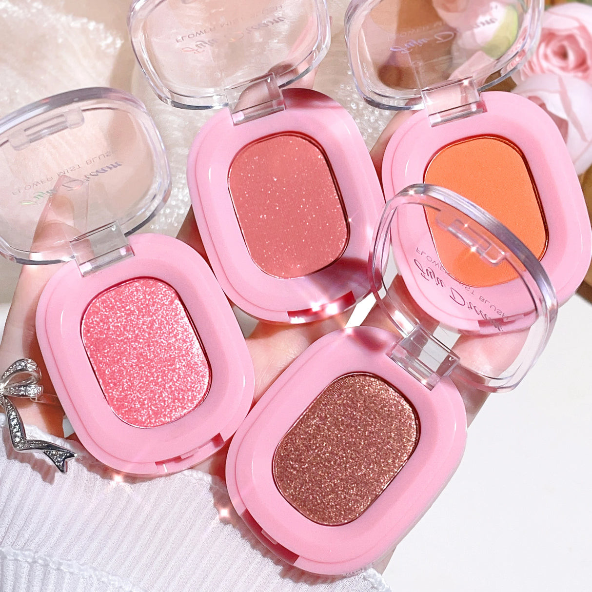 Monochrome Flower Mist Blush Powder Fine Matte Brightens Rouge Natural Nude Powder Pink Trimming Blush Waterproof Easy To Apply