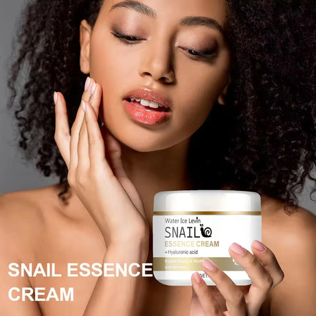 Snail Mucus Moisturizing Cream - Day and Night Cream, Containing Niacinamide, Hyaluronic Acid, and Vitamin E, Suitable for All Skin Types - Firming, Lifting, and Smoothing Skin Care, Suitable for Winter and Autumn Use