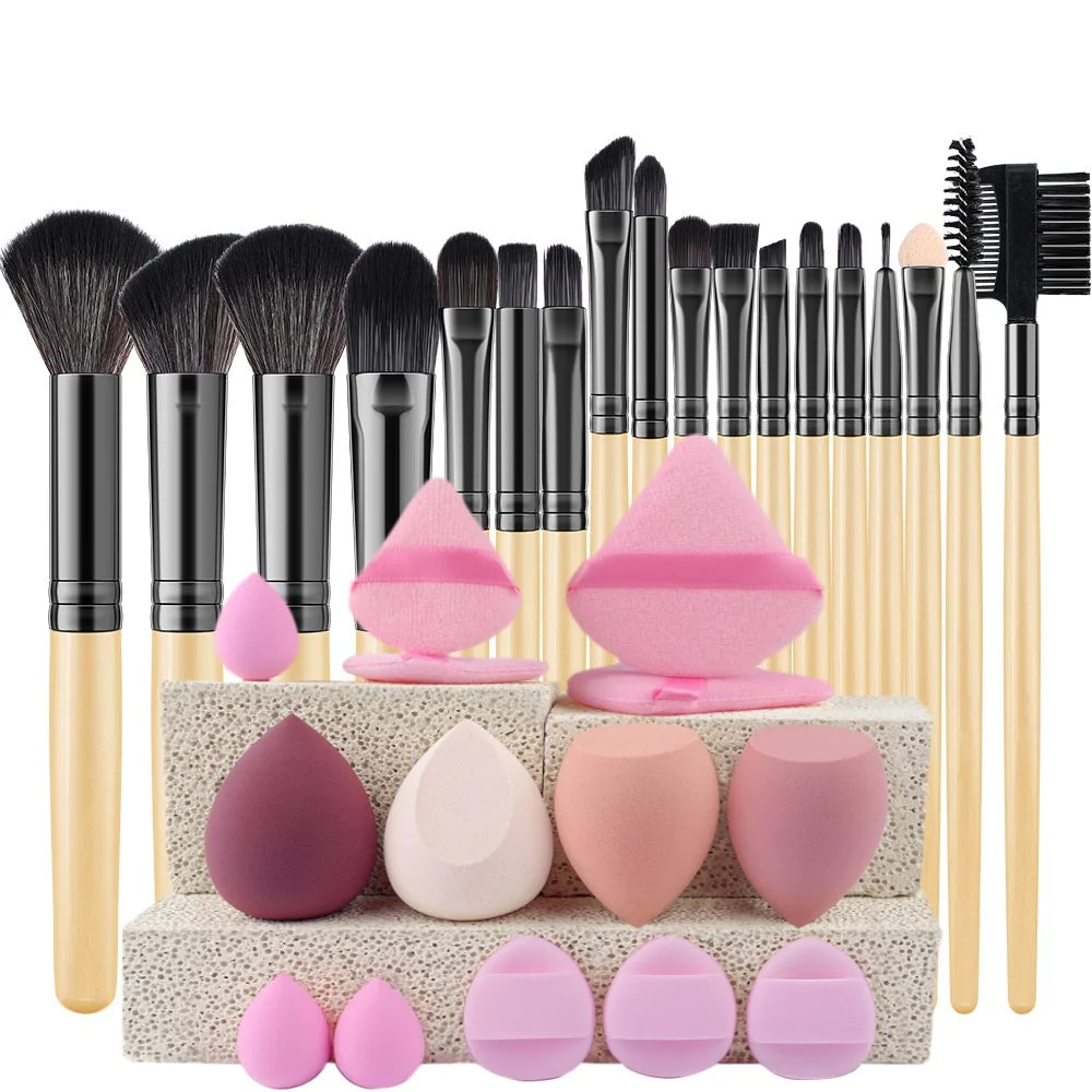 18PCS Women's Makeup Brushes Set - Eye Shadow Foundation Blush Cosmetic Brushes Soft Make up Tools with Storage Bag