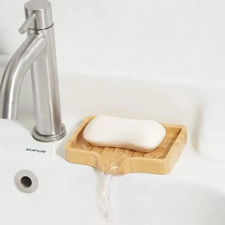 1PCS 13×10×1.8cm Bamboo Wood Self Draining Soaps Dish Holder Bar Soap Saver Tray For Bathtubs Showers Sink Hotel Home Countertop