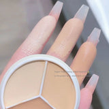 3-Color Concealer Palette Professionally Covers Dark Circles Around Eyes and Face