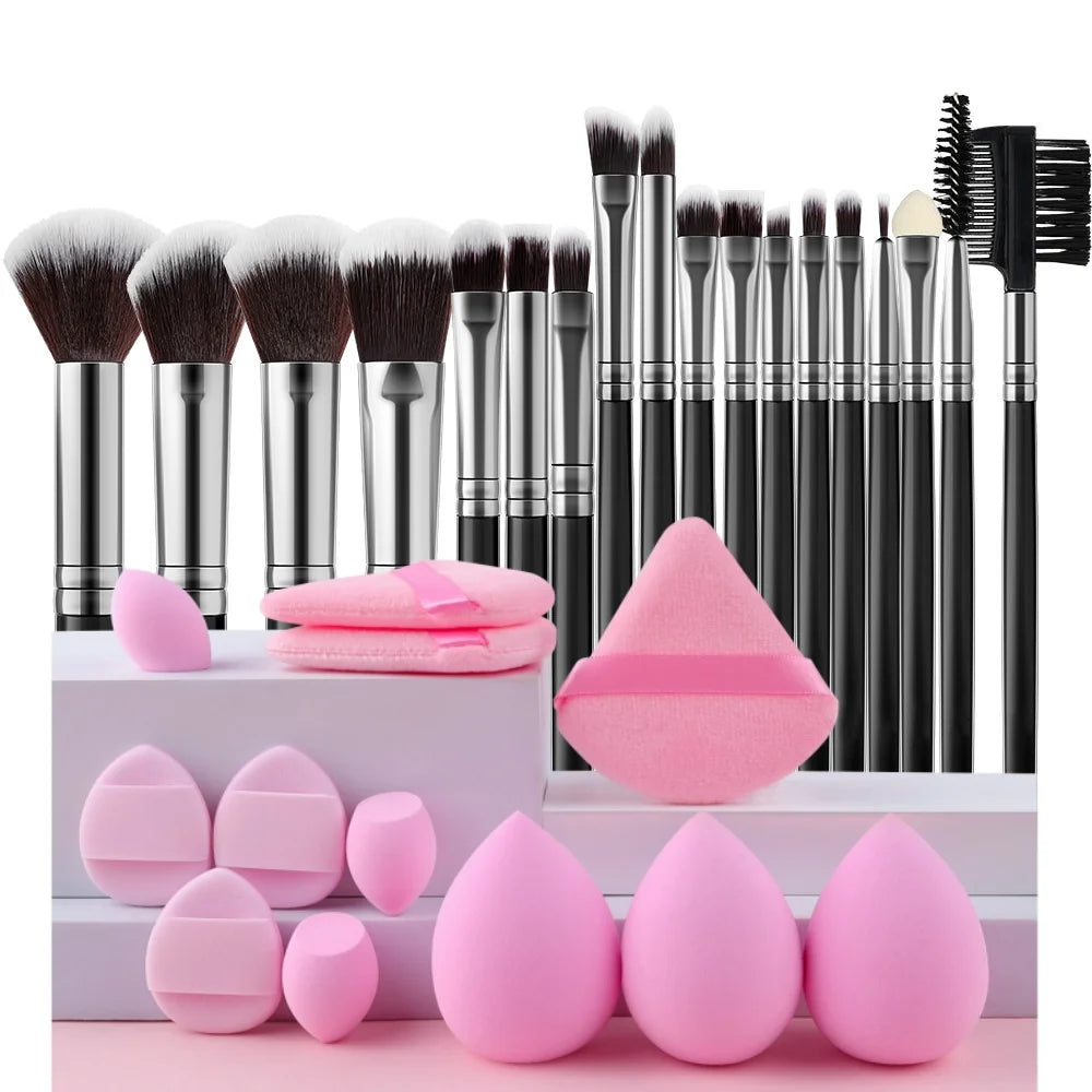 18PCS Women's Makeup Brushes Set - Eye Shadow Foundation Blush Cosmetic Brushes Soft Make up Tools with Storage Bag