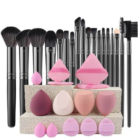 18PCS Women's Makeup Brushes Set - Eye Shadow Foundation Blush Cosmetic Brushes Soft Make up Tools with Storage Bag
