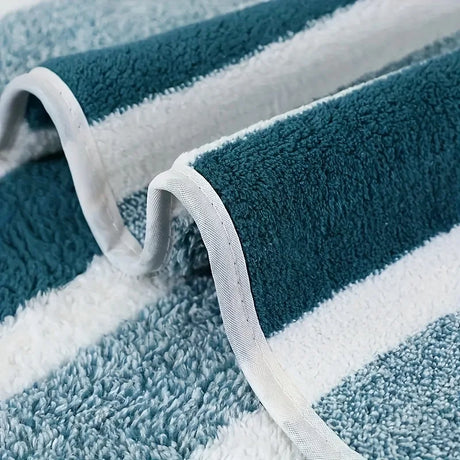 8pcs Towel Set, 2 Bath & 2 Hand Towels, 4 Face Towels. For Spa, Gym, Hotel, Camping & Outdoor Use. Fast Drying.