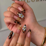 24pcs Leopard Print Press On Nails 3D White Flower Gold Metal Beads Charms Fake Nail Y2K Short Almond Fasle Nail for Women