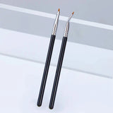 LOYBJ Bend Head Eyeliner Brush Eye Detail Makeup Brush Under Eyes Tear Trough Concealer Brush Women Fine Liner Beauty Maquiagem