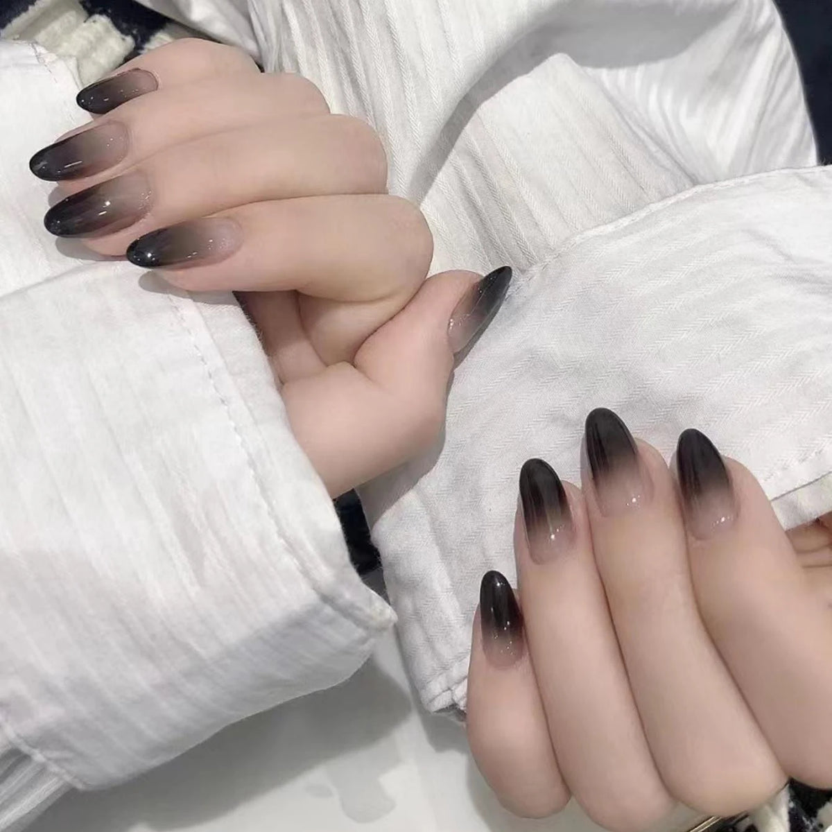 24pcs Upgrade Your Look With White Gradient Almond False Nails 1pc Nail File & 1Nail Glue Sticker Kit Nails