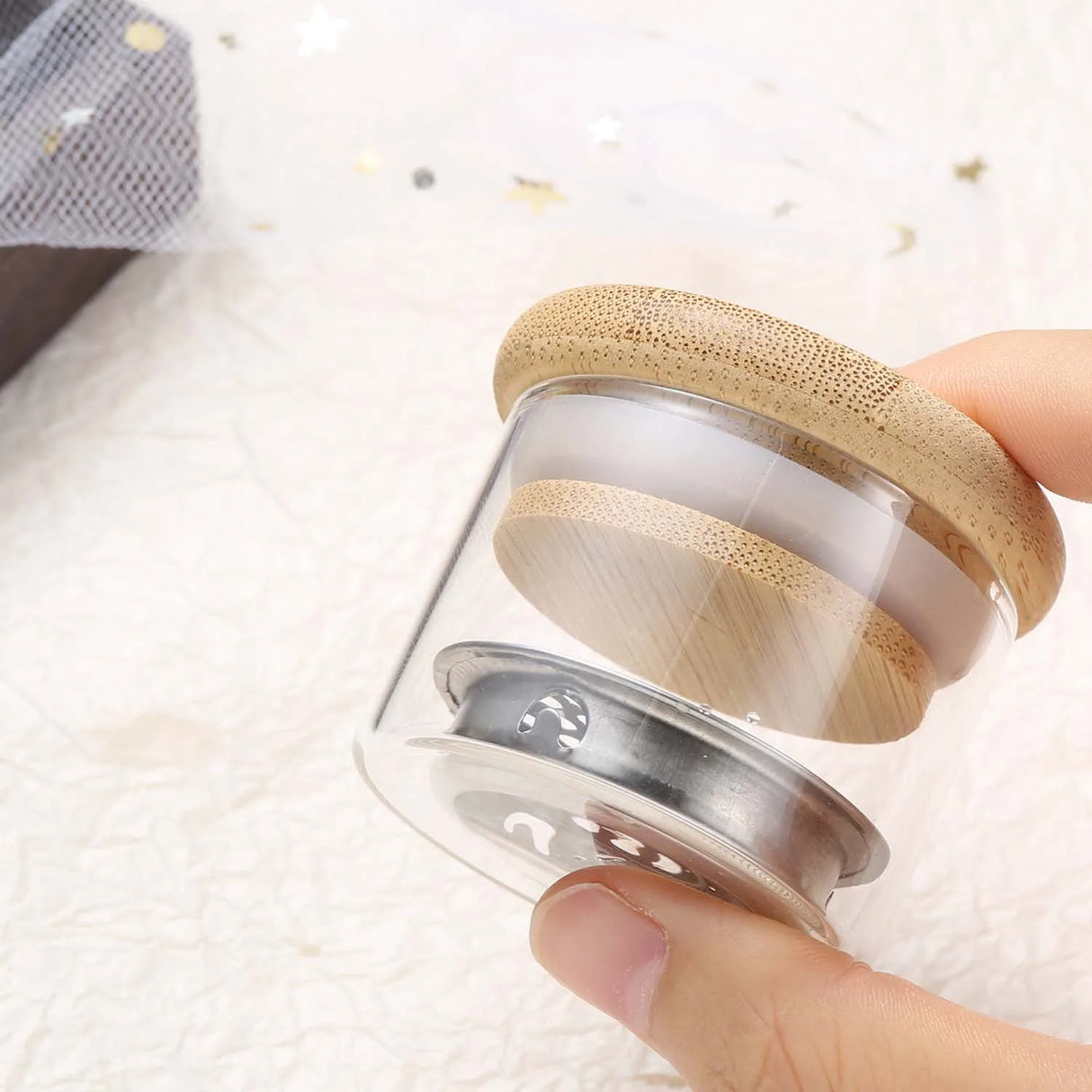 Nail Brush Cleaner Cup Wash Pen Brush Cup with Stainless Steel Mesh Base Nail Drill Bits Cleaning Container Crystal Glass Cup