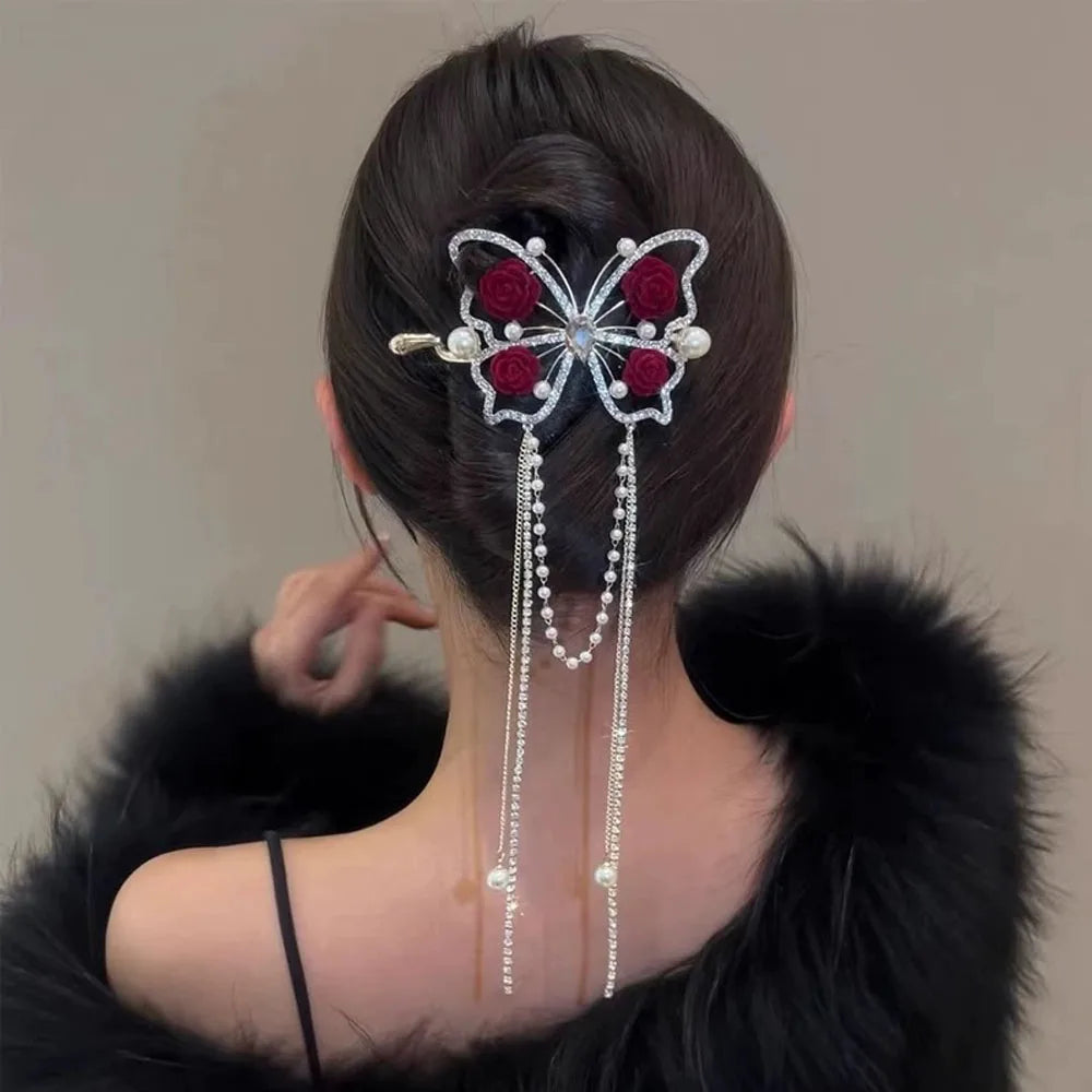 New Butterfly Tassel Pearl Grab Clip Twist Clip Is A Fashionable And Versatile Chinese-style Hair Accessory Hair Clips
