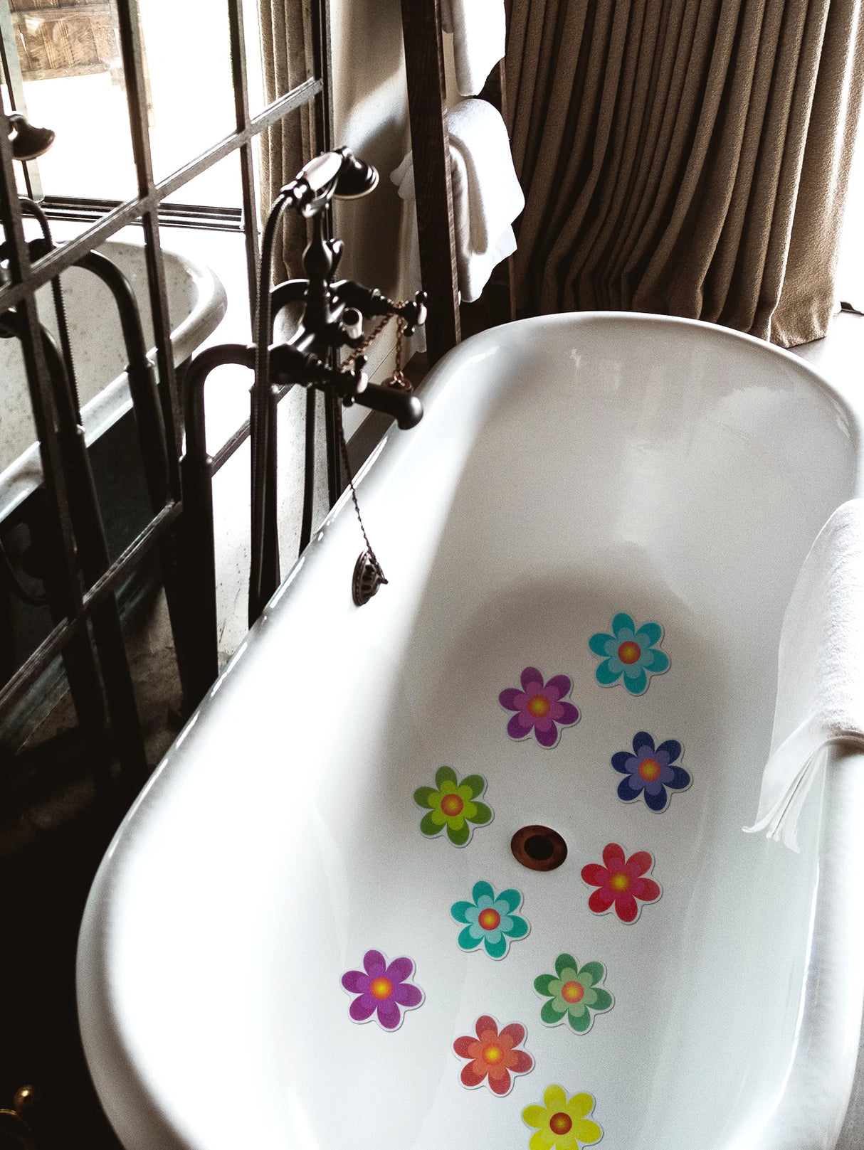 10pcs Cartoon Pattern Bathroom Bathtub None Slip Stickers Staircase Floor EPDM Mat Kids Room Self-adhesive Anti-skid Sticker