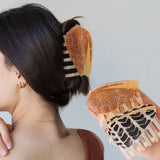 1 piece personalised Hebrew Cone Shell and a Textile Cone shell hair claw for sumer holiday